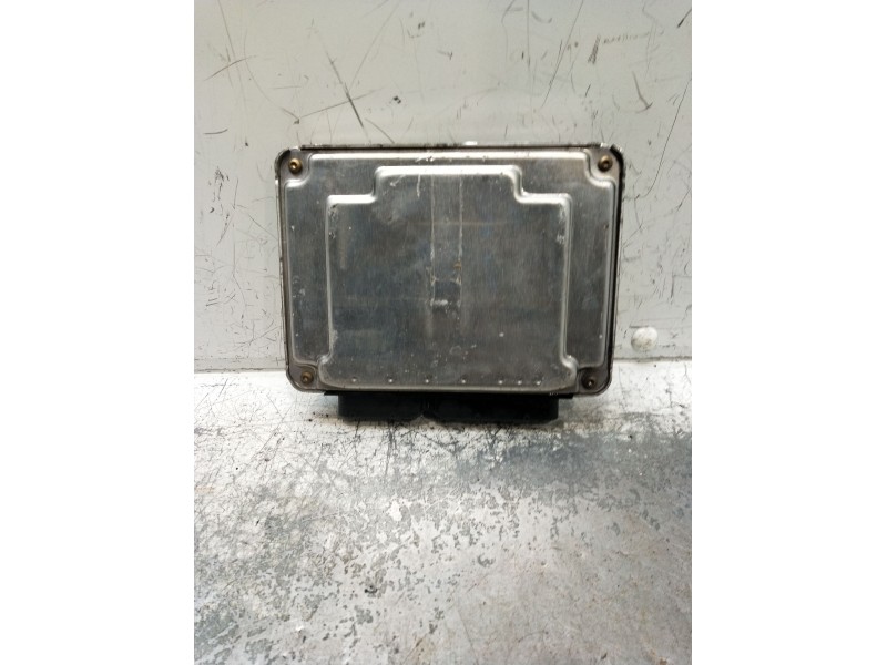 Recambio de centralita motor uce para volkswagen bora i (1j2) 1.9 tdi referencia OEM IAM 0281010650 038906012FA 