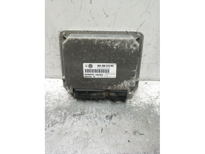 Recambio de centralita motor uce para volkswagen golf iv (1j1) 1.6 referencia OEM IAM 06A906019BQ 5WP444803 