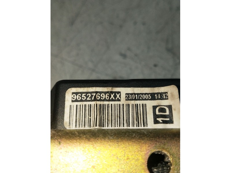 Recambio de juego cinturones delantero para peugeot 307 sw (3h) 1.6 hdi 110 referencia OEM IAM 96527696XX 5P 