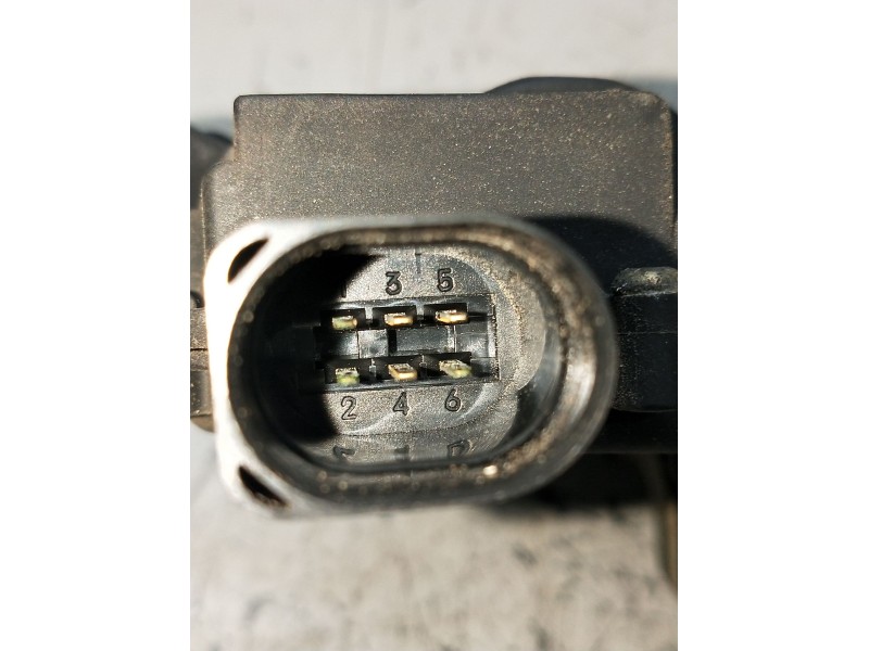 Recambio de motor cierre centralizado trasero derecho para volkswagen bora i (1j2) 1.9 tdi referencia OEM IAM  5P 