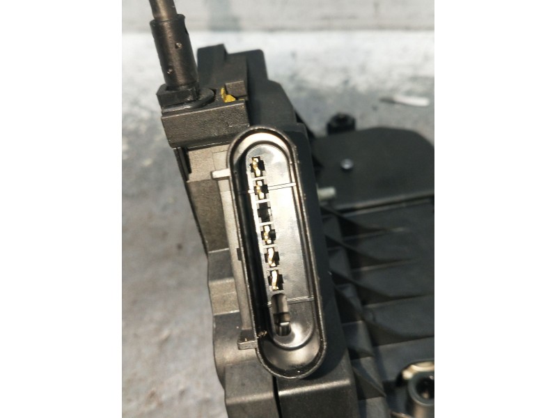 Recambio de motor cierre centralizado delantero izquierdo para ford transit courier b460 furgoneta/monovolumen 1.5 tdci referenc