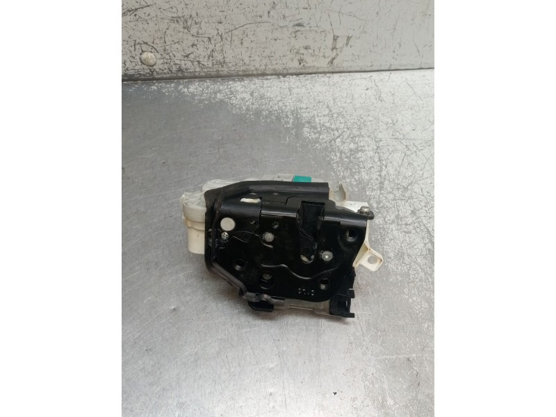 Recambio de motor cierre centralizado delantero izquierdo para audi q5 (fyb, fyg) 40 tdi mild hybrid quattro referencia OEM IAM 