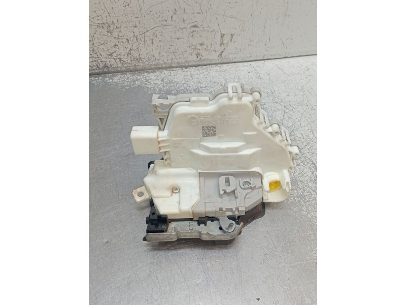 Recambio de motor cierre centralizado delantero izquierdo para audi q5 (fyb, fyg) 40 tdi mild hybrid quattro referencia OEM IAM 