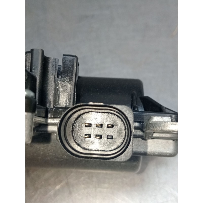 Recambio de motor cierre centralizado porton para audi q5 (fyb, fyg) 40 tdi mild hybrid quattro referencia OEM IAM 3V5827887B  