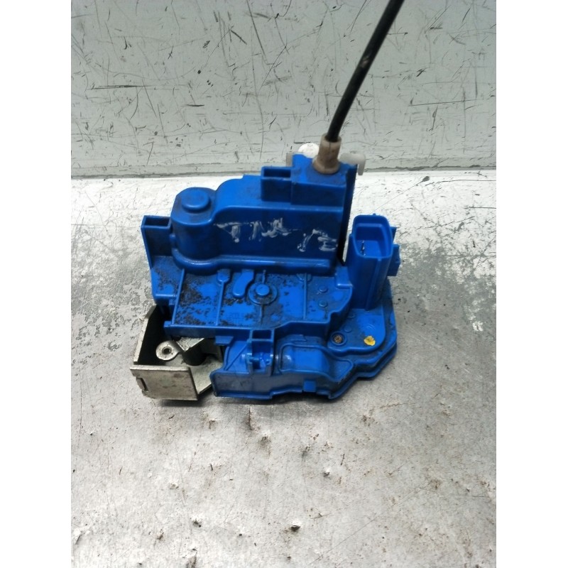 Recambio de motor cierre centralizado trasero izquierdo para fiat 500l (351_, 352_) 1.3 d multijet (199lxy1a, 199lxy11) referenc