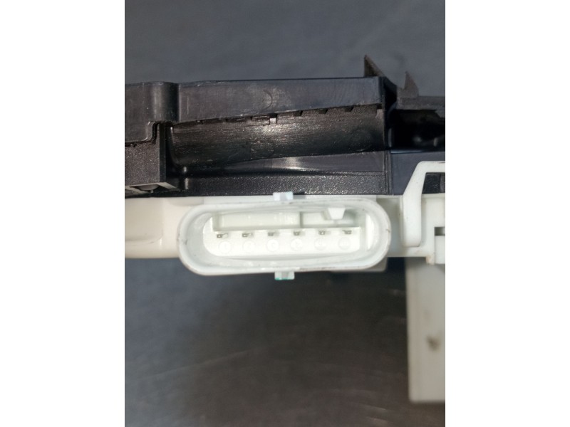 Recambio de motor cierre centralizado trasero derecho para audi q5 (fyb, fyg) 40 tdi mild hybrid quattro referencia OEM IAM 8X08