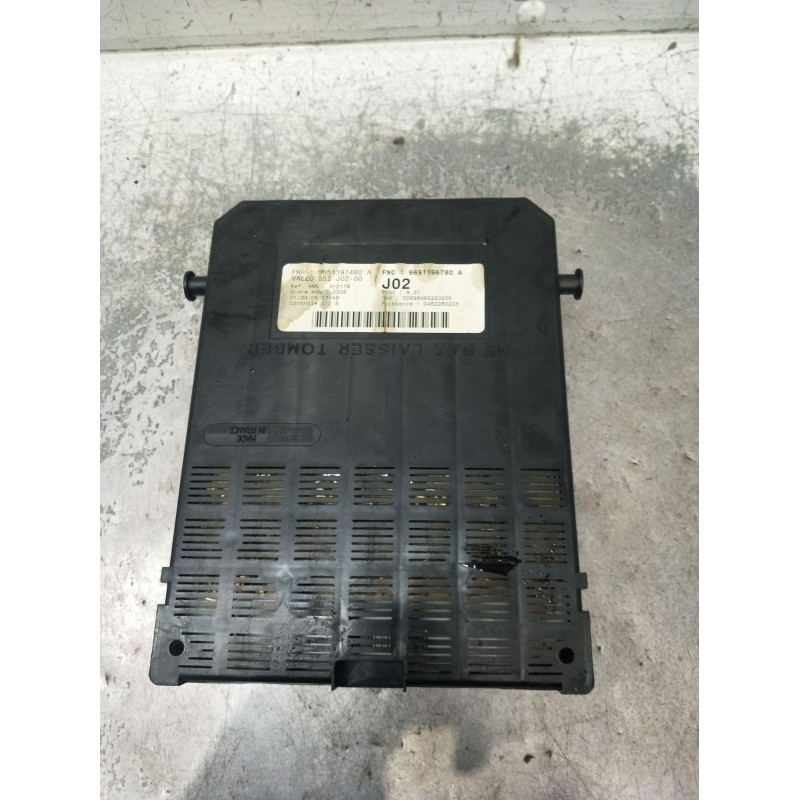 Recambio de caja reles / fusibles para peugeot 307 sw (3h) 1.6 hdi 110 referencia OEM IAM 9651196780A BSIJ0200 9651197480