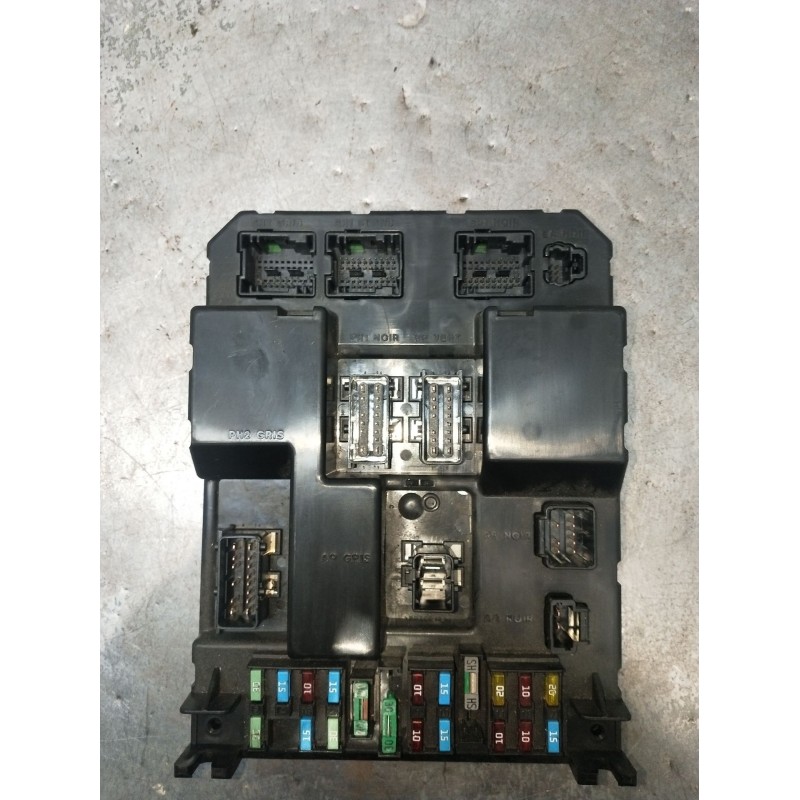 Recambio de caja reles / fusibles para peugeot 307 sw (3h) 1.6 hdi 110 referencia OEM IAM 9651196780A BSIJ0200 9651197480