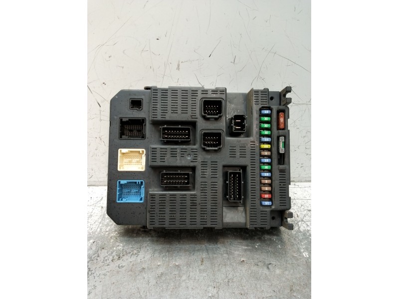 Recambio de caja reles / fusibles para citroën c4 i (lc_) 1.6 hdi referencia OEM IAM 9663798480 BSI2004P0800 