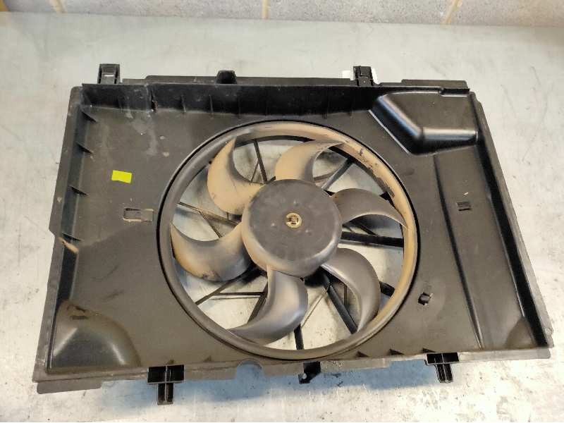 Recambio de electroventilador para mercedes clase slk (w170) roadster 200 (170.435) referencia OEM IAM 0130303227 A0005401588 