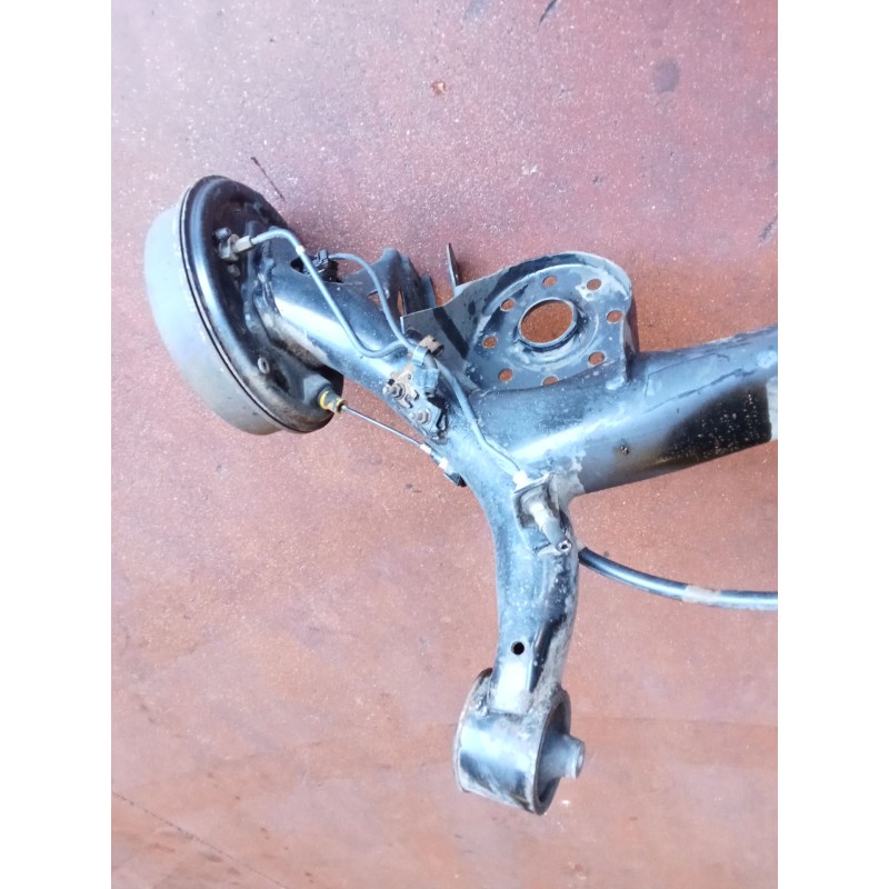 Recambio de puente trasero para toyota yaris (_p9_) 1.4 d-4d (nlp90_) referencia OEM IAM TAMBOR/ABS  