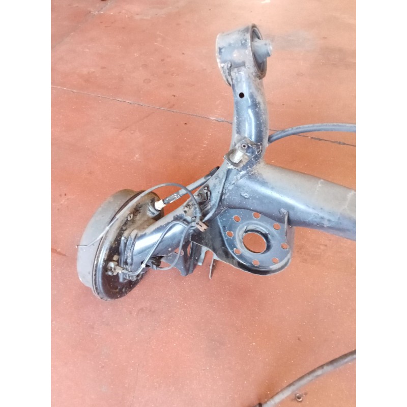 Recambio de puente trasero para toyota yaris (_p9_) 1.4 d-4d (nlp90_) referencia OEM IAM TAMBOR/ABS  
