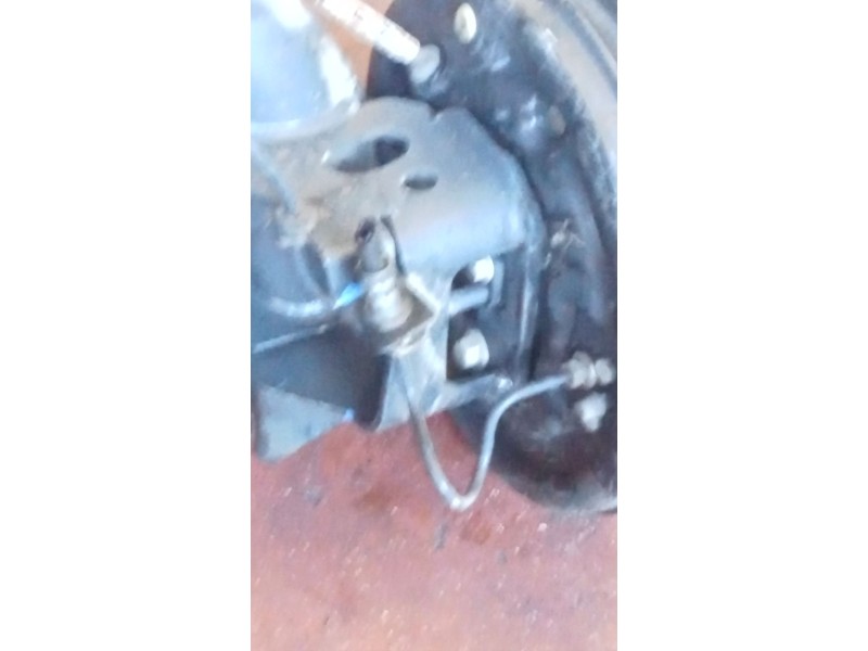 Recambio de puente trasero para ford transit courier b460 furgoneta/monovolumen 1.5 tdci referencia OEM IAM TAMBOR/ABS  