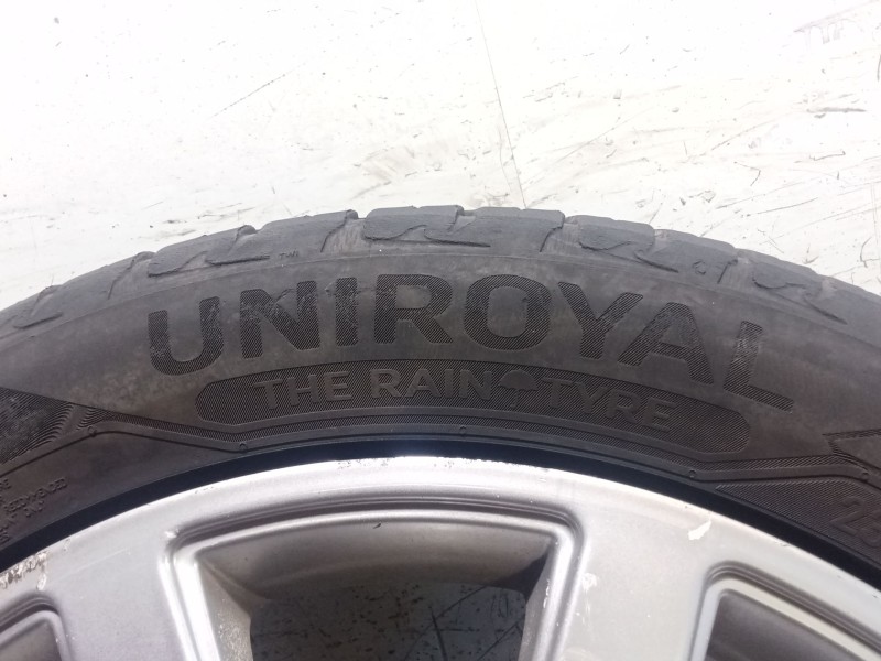 Recambio de juego llantas para audi a4 b7 (8ec) 3.0 tdi quattro referencia OEM IAM 235/45 R17 5 LLANTAS 