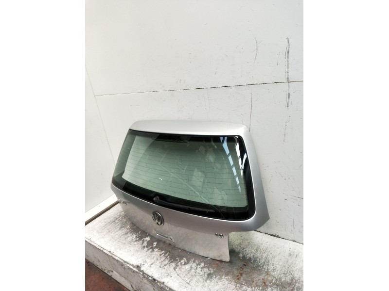 Recambio de porton trasero para volkswagen golf iv (1j1) 1.6 referencia OEM IAM  3P 