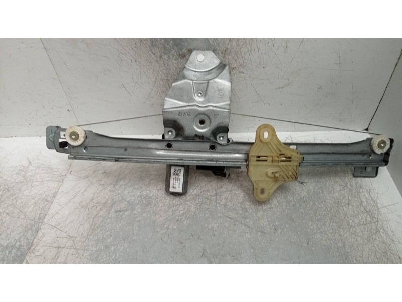 Recambio de elevalunas delantero izquierdo para renault zoe entry referencia OEM IAM 807215899R 12800149101A 