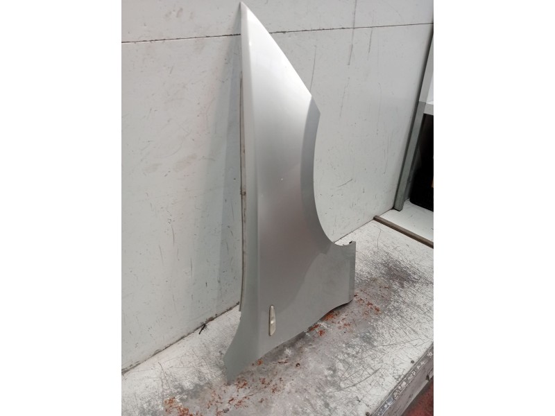 Recambio de aleta delantera derecha para bmw 1 (e87) 120 d referencia OEM IAM   