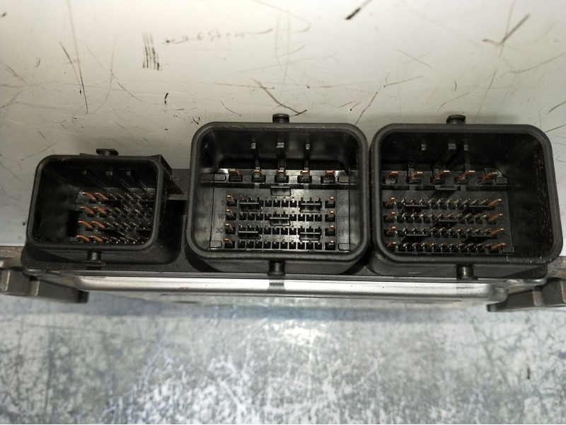 Recambio de centralita motor uce para peugeot 308 i (4a_, 4c_) 1.6 16v referencia OEM IAM 0261201863 9666235880 9663193780 1039S