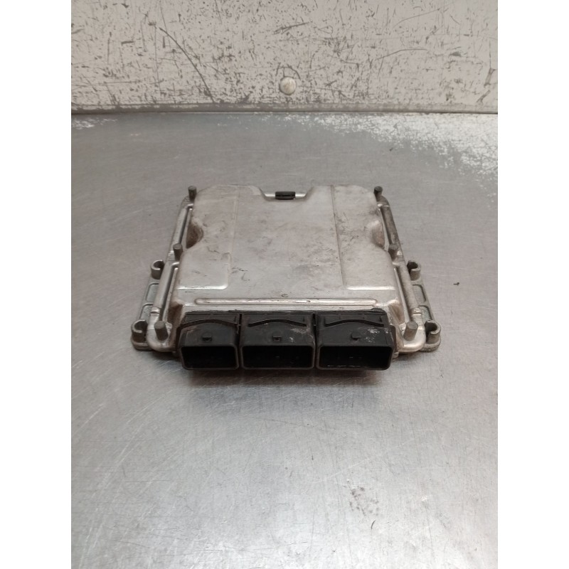 Recambio de centralita motor uce para renault megane i (ba0/1_) 1.9 dci (ba05, ba1f) referencia OEM IAM 0281010819 HOM8200039569