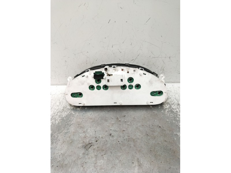 Recambio de cuadro instrumentos para chrysler voyager iv (rg, rs) 2.8 crd referencia OEM IAM P05082826AF R826AF TN1575205381