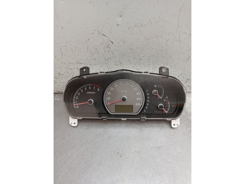 Recambio de cuadro instrumentos para hyundai elantra iii sedán (xd) 1.6 referencia OEM IAM 940032H630 11000882600H 