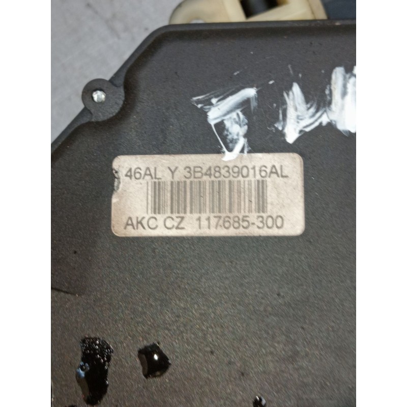 Recambio de motor cierre centralizado trasero derecho para volkswagen bora i (1j2) 1.9 tdi referencia OEM IAM 3B4839016AL  