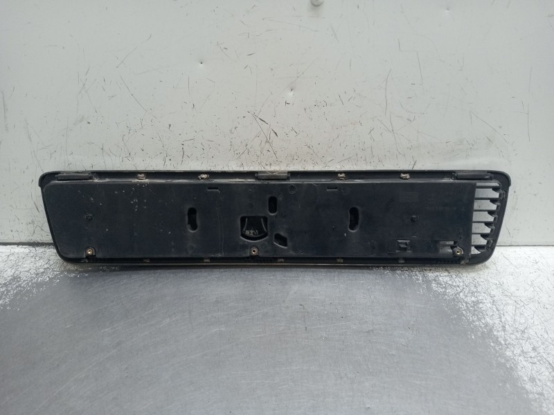 Recambio de rejilla delantera para audi 80 b4 sedán (8c2) 1.9 tdi referencia OEM IAM   