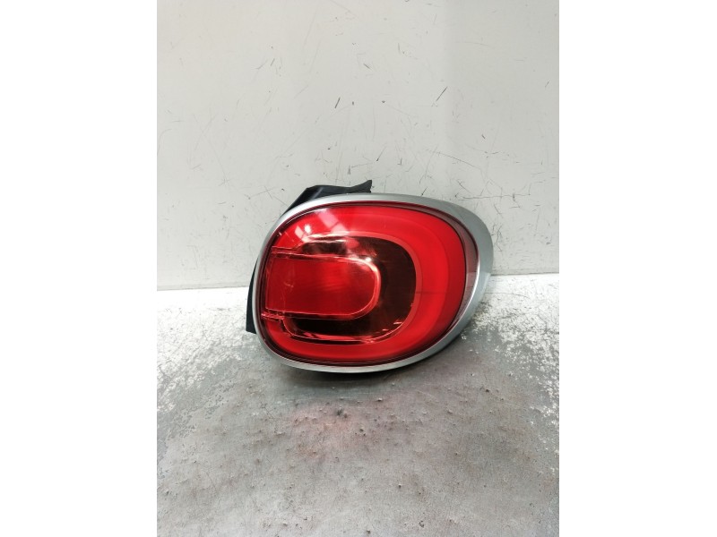 Recambio de piloto trasero derecho para fiat 500l (351_, 352_) 1.3 d multijet (199lxy1a, 199lxy11) referencia OEM IAM 519450580 