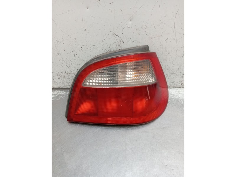 Recambio de piloto trasero derecho para renault megane i (ba0/1_) 1.9 dci (ba05, ba1f) referencia OEM IAM   