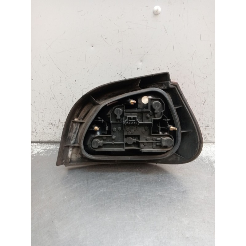 Recambio de piloto trasero izquierdo para renault megane i (ba0/1_) 1.9 dci (ba05, ba1f) referencia OEM IAM   