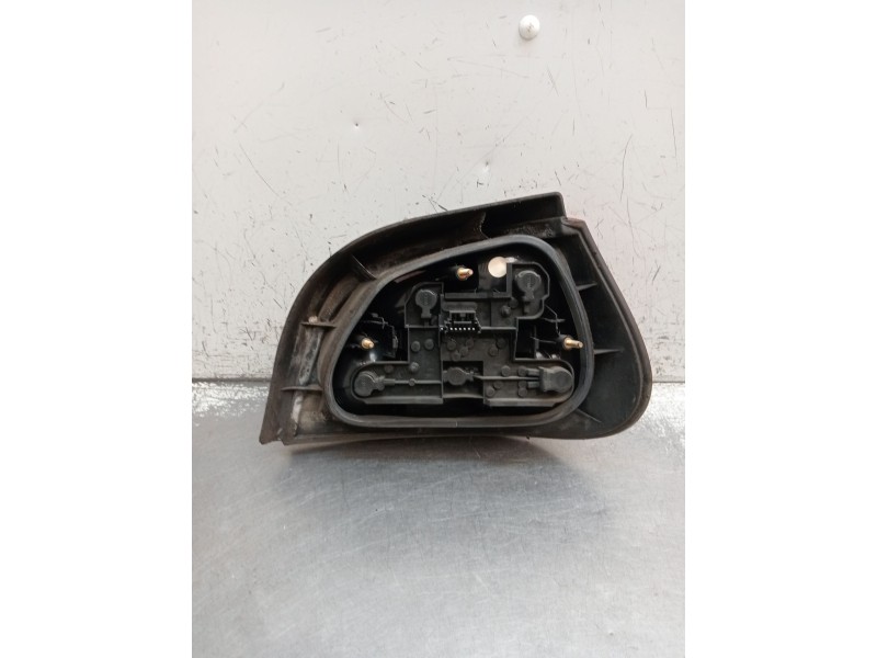 Recambio de piloto trasero izquierdo para renault megane i (ba0/1_) 1.9 dci (ba05, ba1f) referencia OEM IAM   