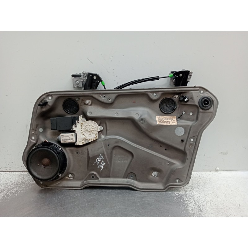 Recambio de elevalunas delantero derecho para volkswagen bora i (1j2) 1.9 tdi referencia OEM IAM 1J4837756F 119693109 