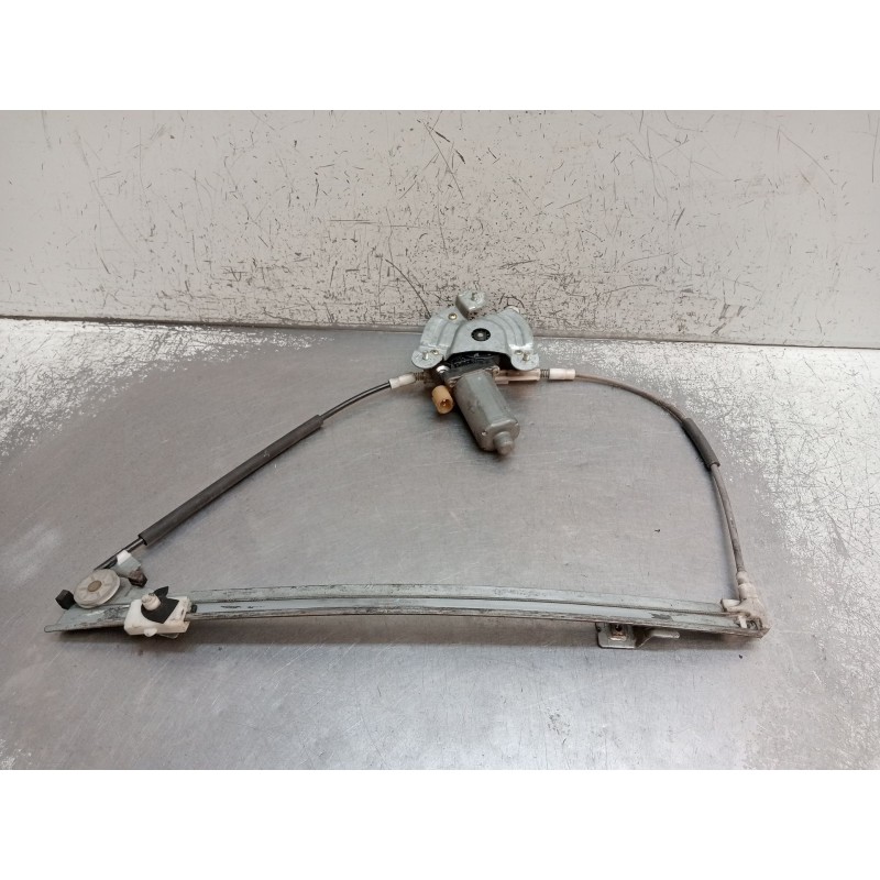 Recambio de elevalunas delantero derecho para renault megane i (ba0/1_) 1.9 dci (ba05, ba1f) referencia OEM IAM 0130821721  