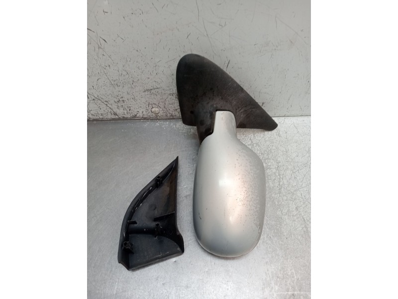 Recambio de retrovisor izquierdo para renault megane i (ba0/1_) 1.9 dci (ba05, ba1f) referencia OEM IAM ELECTRICO 1 ENCHUFE 5 PI