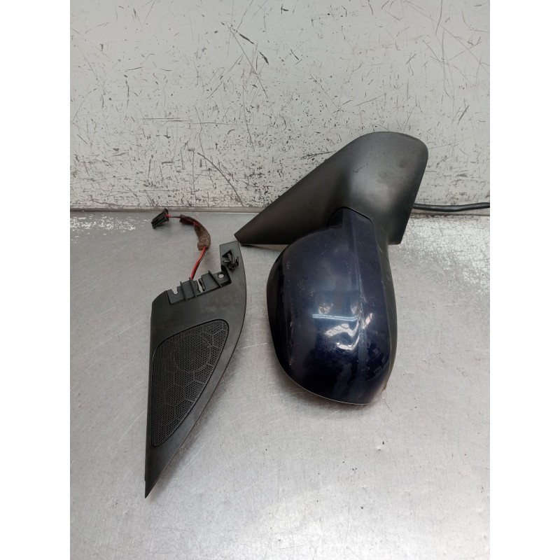 Recambio de retrovisor derecho para volkswagen bora i (1j2) 1.9 tdi referencia OEM IAM ELECTRICO 1 ENCHUFE 5 CABLES 