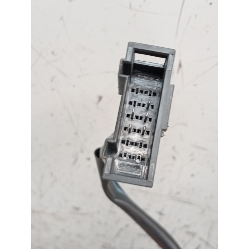 Recambio de retrovisor derecho para volkswagen bora i (1j2) 1.9 tdi referencia OEM IAM ELECTRICO 1 ENCHUFE 5 CABLES 