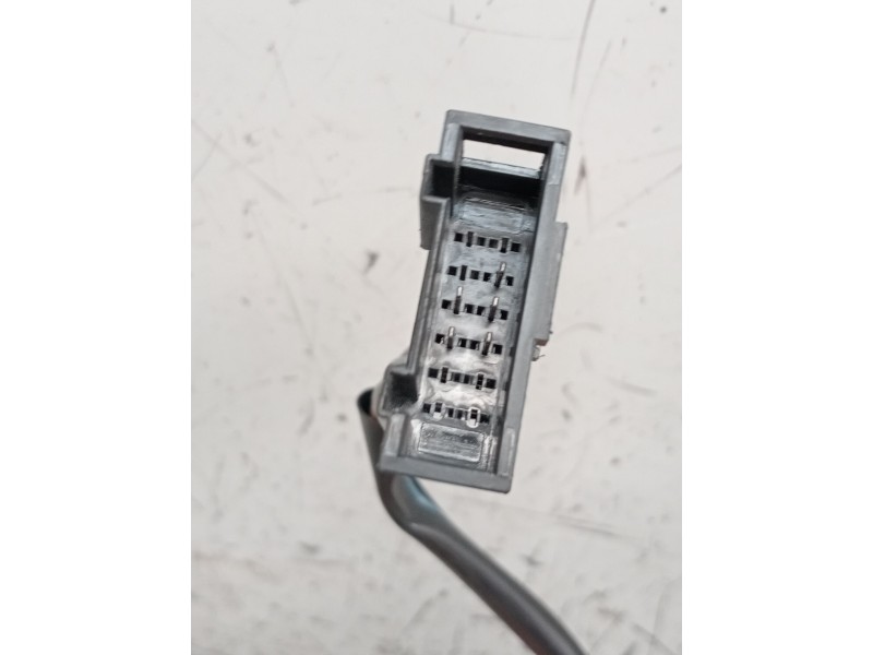 Recambio de retrovisor derecho para volkswagen bora i (1j2) 1.9 tdi referencia OEM IAM ELECTRICO 1 ENCHUFE 5 CABLES 