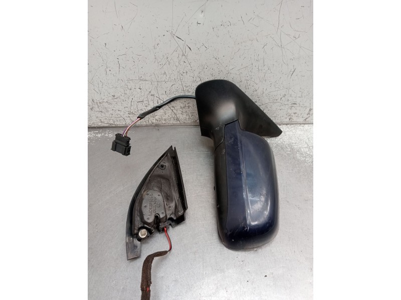 Recambio de retrovisor izquierdo para volkswagen bora i (1j2) 1.9 tdi referencia OEM IAM ELECTRICO 1 ENCHUFE 5 CABLES 