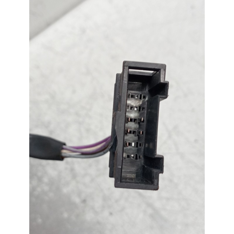 Recambio de retrovisor izquierdo para volkswagen bora i (1j2) 1.9 tdi referencia OEM IAM ELECTRICO 1 ENCHUFE 5 CABLES 