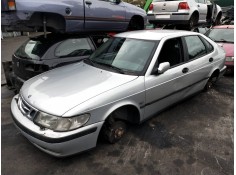 saab 9-3 berlina del año 2002
