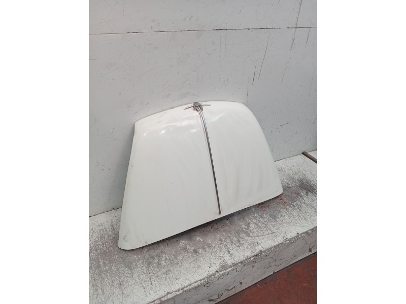 Recambio de capot para seat 600 (110b) 0.8 referencia OEM IAM ÓXIDO  