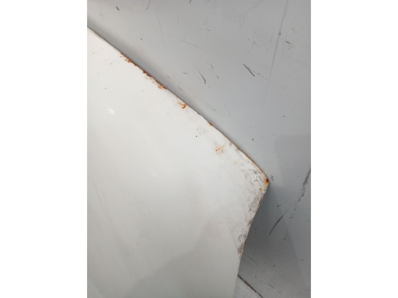 Recambio de capot para seat 600 (110b) 0.8 referencia OEM IAM ÓXIDO  