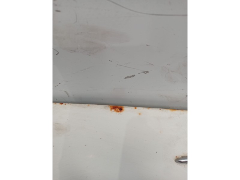 Recambio de capot para seat 600 (110b) 0.8 referencia OEM IAM ÓXIDO  