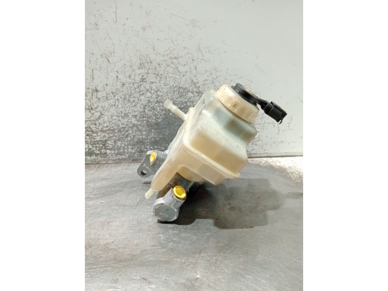 Recambio de bomba freno para bmw 5 (e39) 520 i referencia OEM IAM 320671502  