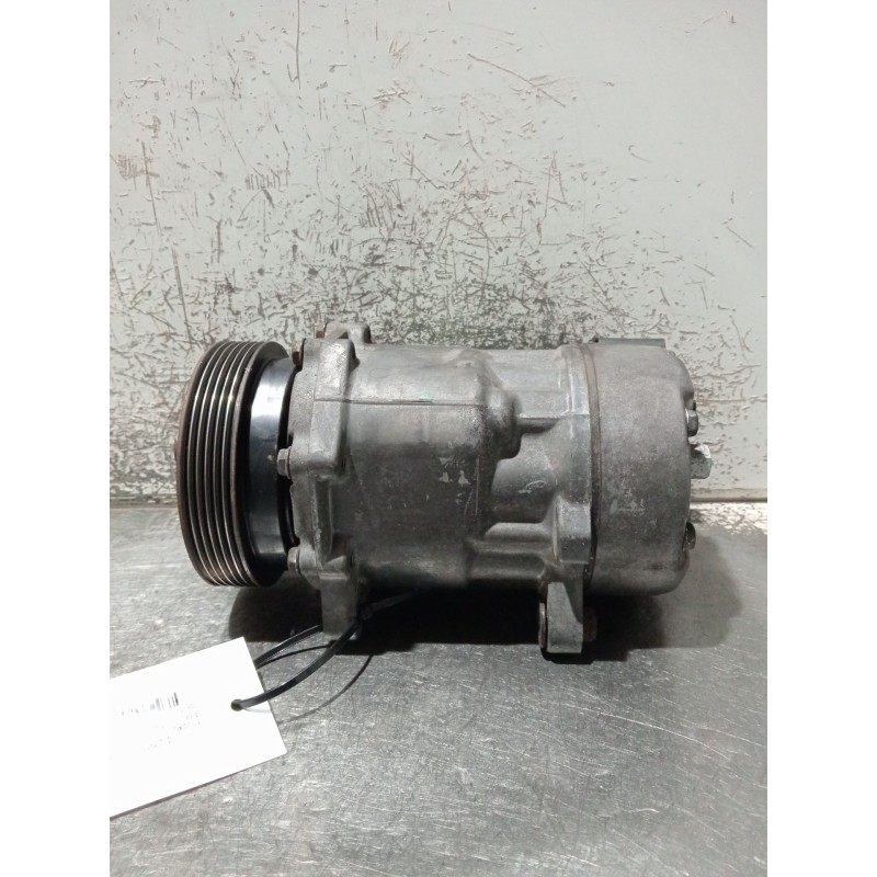 Recambio de compresor aire acondicionado para volkswagen bora i (1j2) 1.9 tdi referencia OEM IAM 7V16  