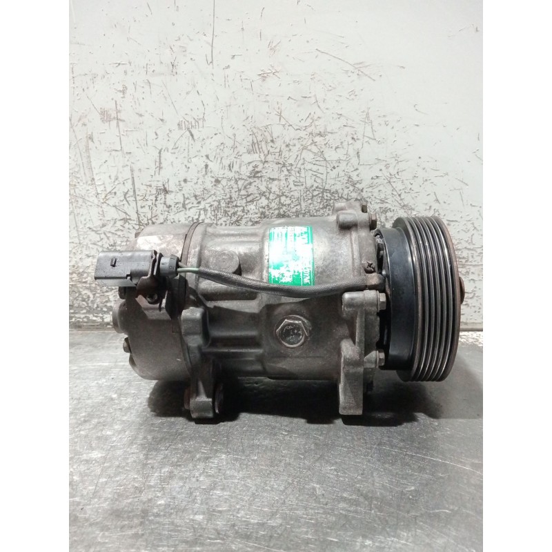 Recambio de compresor aire acondicionado para volkswagen bora i (1j2) 1.9 tdi referencia OEM IAM 7V16  