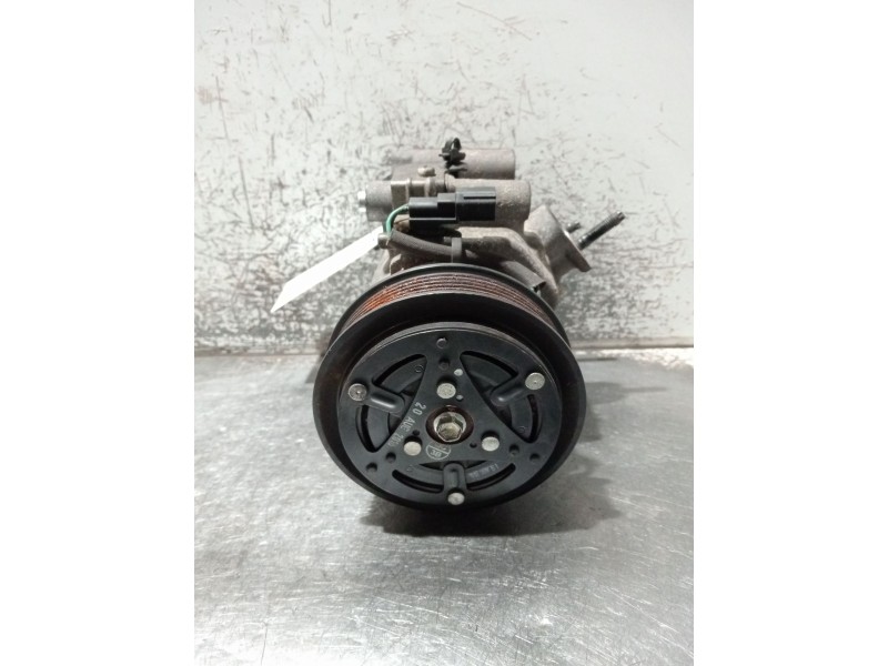 Recambio de compresor aire acondicionado para ford transit courier b460 furgoneta/monovolumen 1.5 tdci referencia OEM IAM E38119