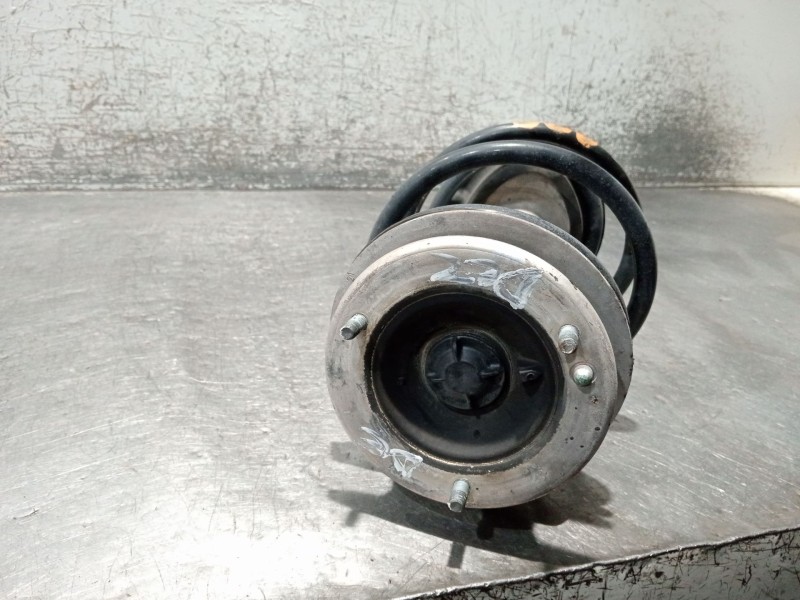 Recambio de amortiguador delantero derecho para bmw 5 (e39) 520 i referencia OEM IAM 1096858 824904557210 