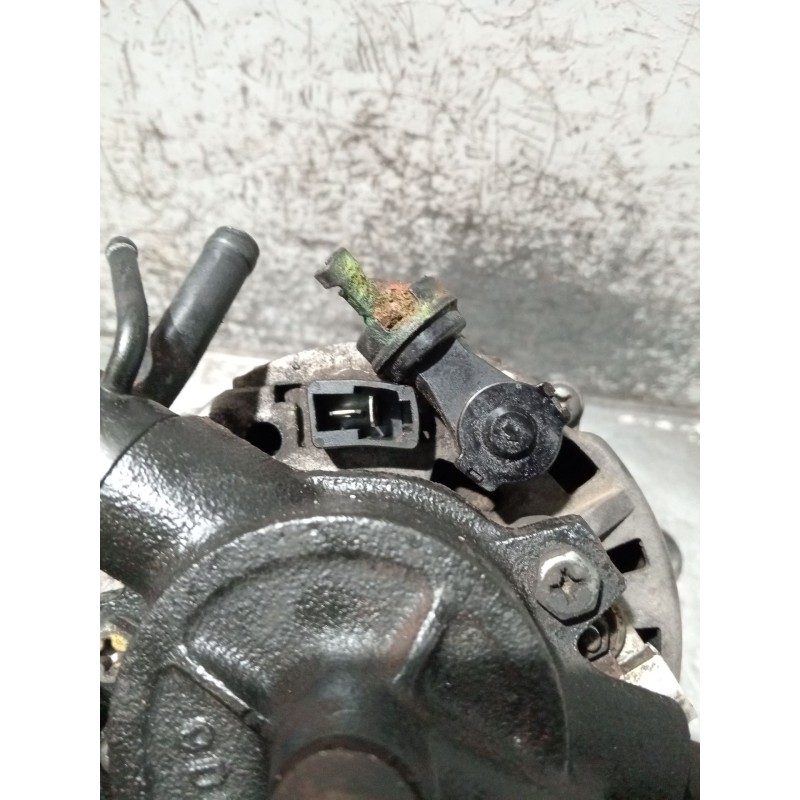 Recambio de alternador para kia sportage suv (k00) 2.0 td 4wd referencia OEM IAM 021218073  