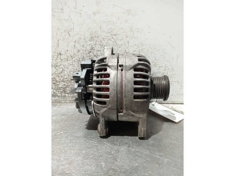 Recambio de alternador para renault laguna ii (bg0/1_) 1.9 dci (bg1a, bg1v) referencia OEM IAM 8200251006  